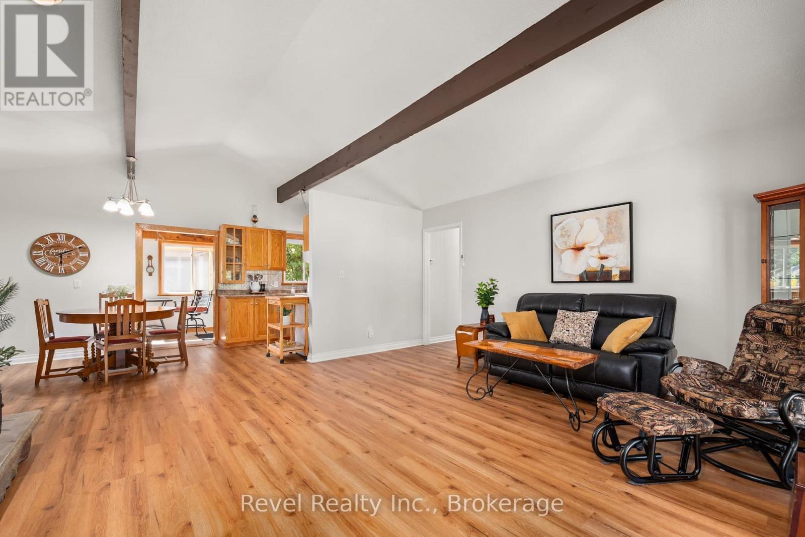 12 Alpine Crescent, Trent Lakes, ON