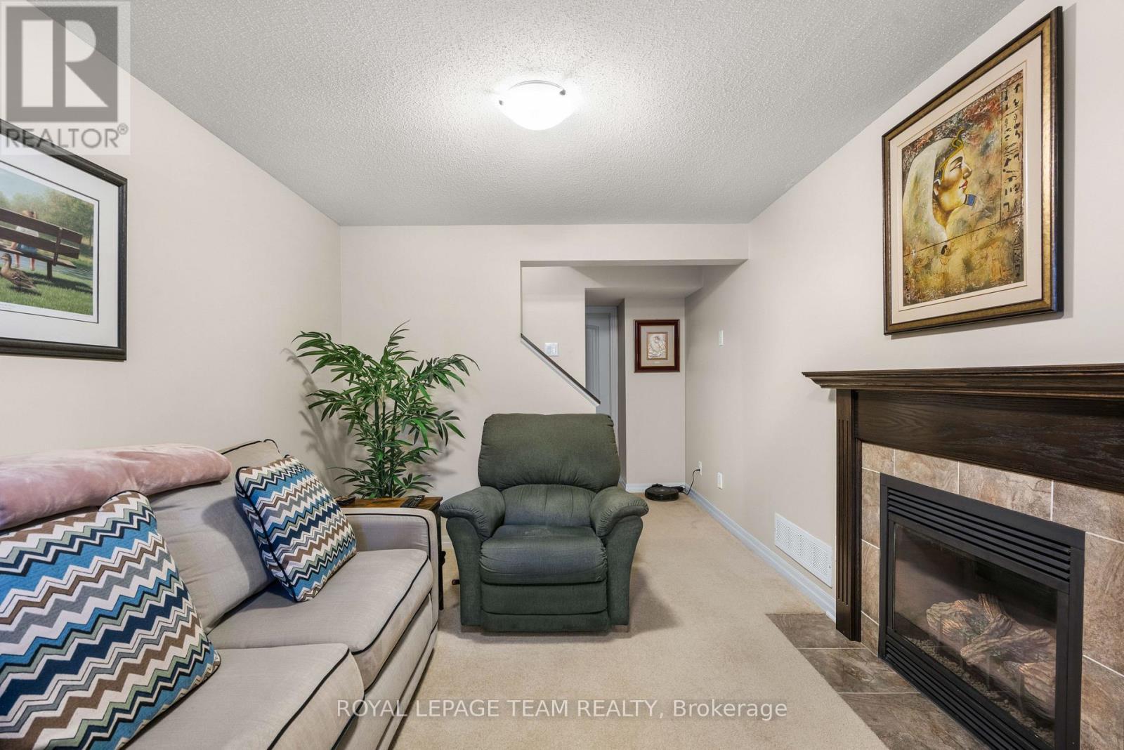716 Brian Good Avenue, Ottawa, ON