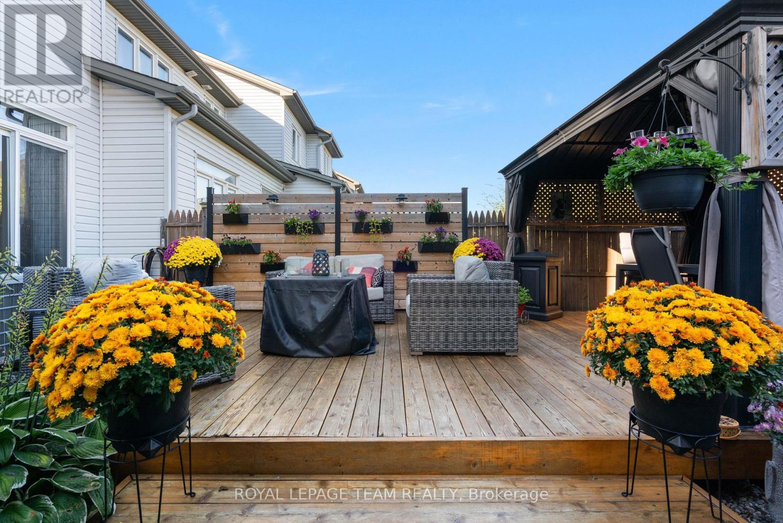 716 Brian Good Avenue, Ottawa, ON