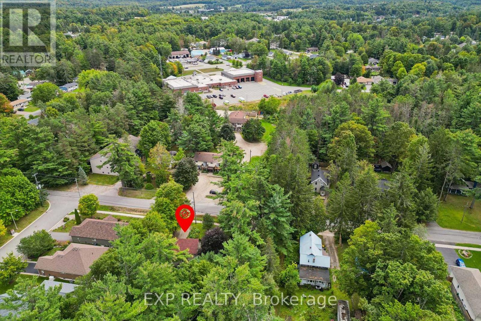 195 Maple Street, Bracebridge (Macaulay), ON
