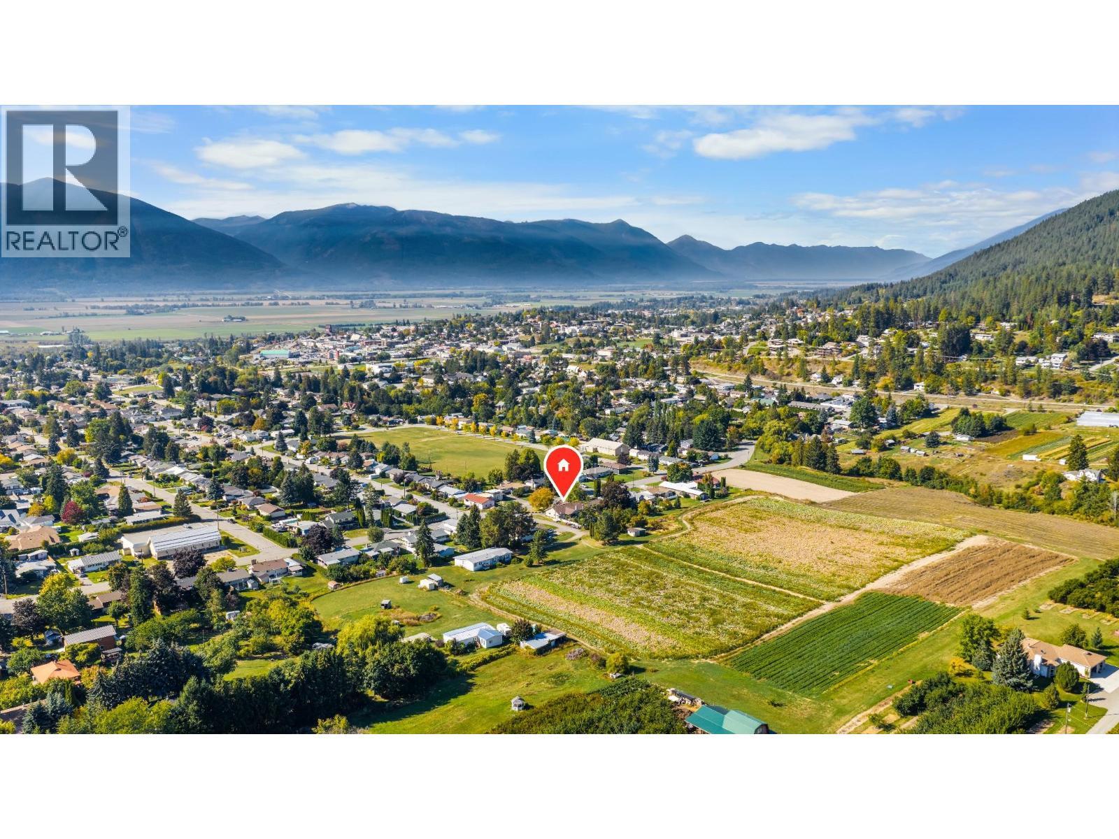 434 25Th Avenue S, Creston, BC