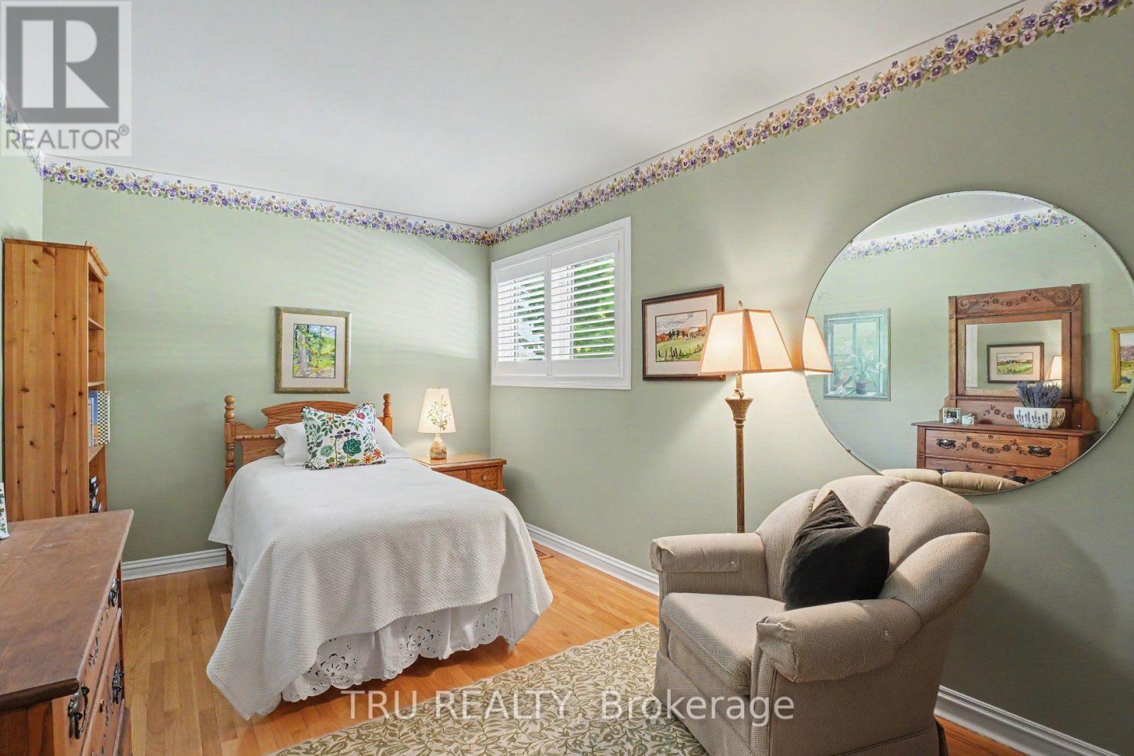 Bedroom 2 - 1174 Cameo Drive, Ottawa, ON