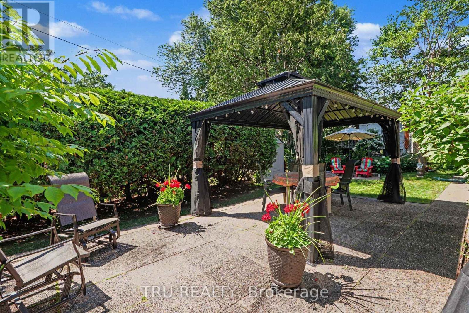 Rear Patio - 1174 Cameo Drive, Ottawa, ON