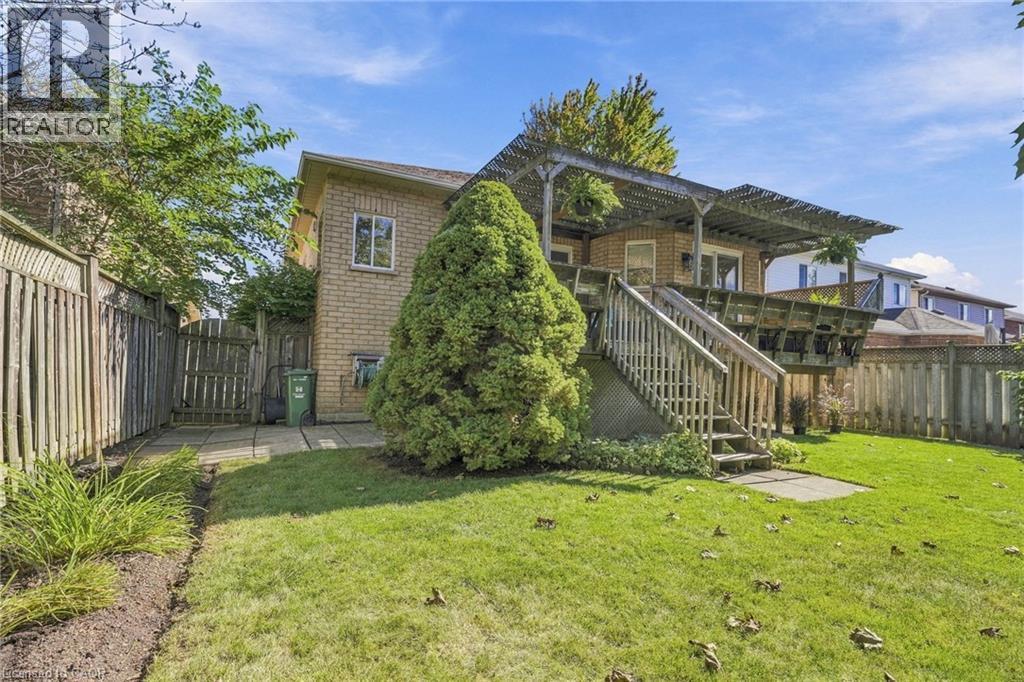 15 Dalrymple Drive, Waterdown, ON