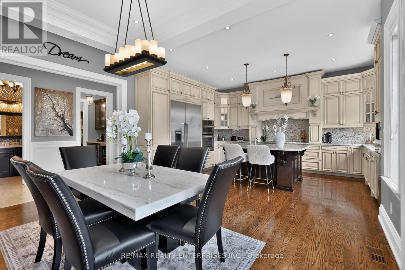 2513 Sharon Crescent, Mississauga, ON