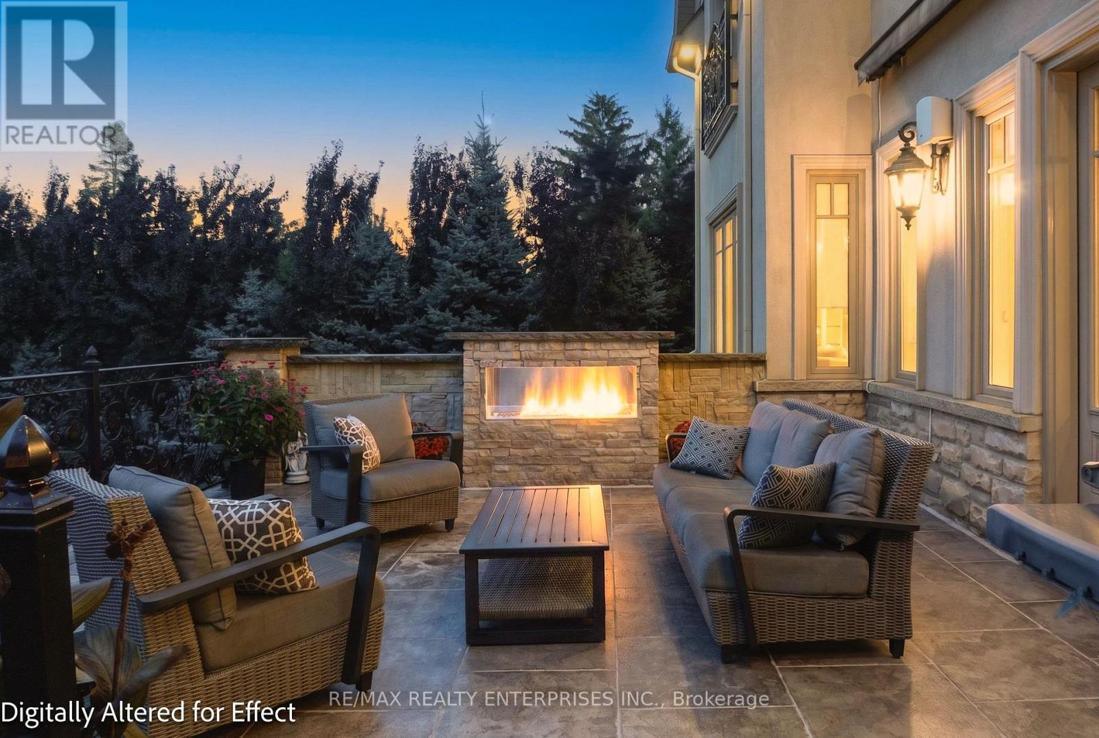 2513 Sharon Crescent, Mississauga, ON