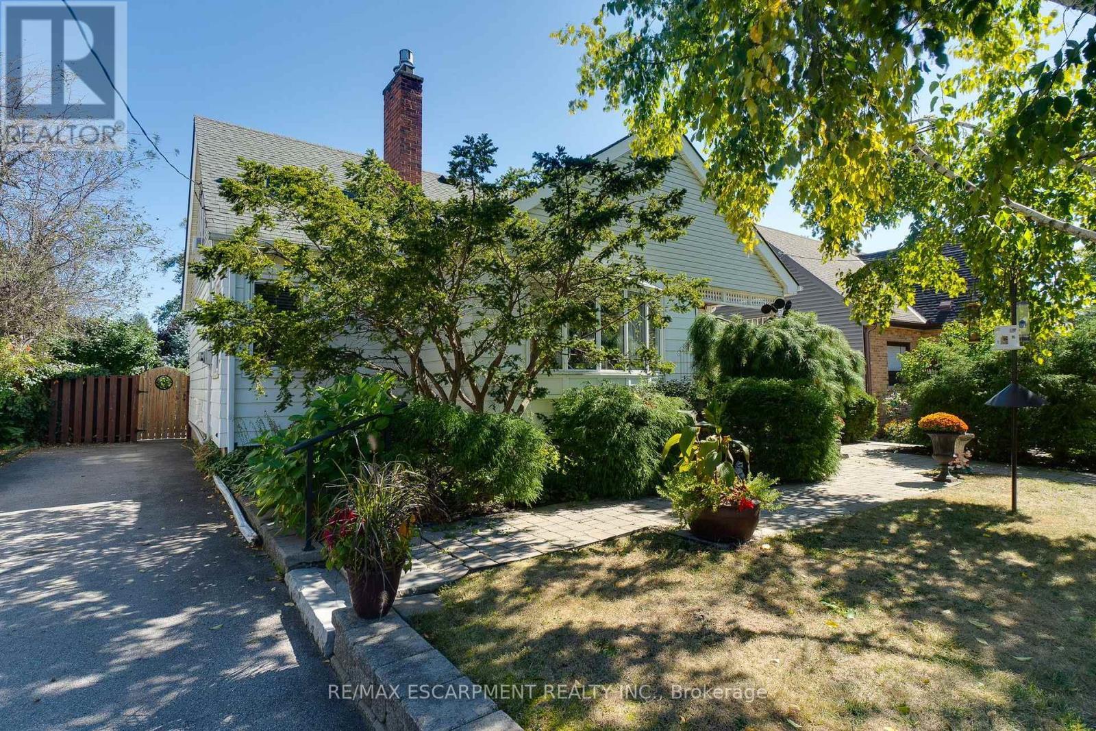 12 Don Street, Hamilton, ON