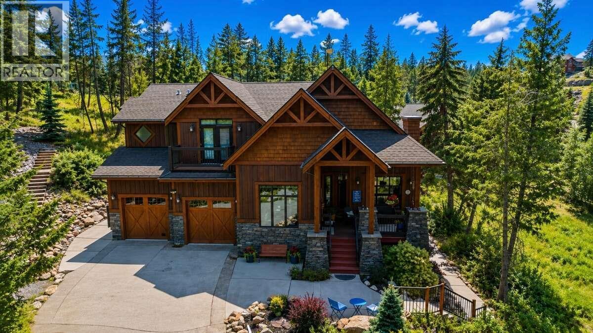 2577 Sandstone Circle, Invermere, BC