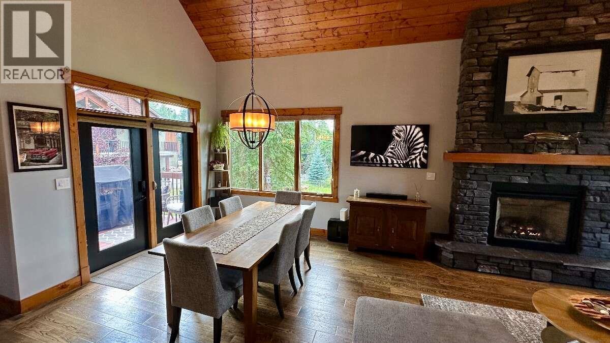 2577 Sandstone Circle, Invermere, BC
