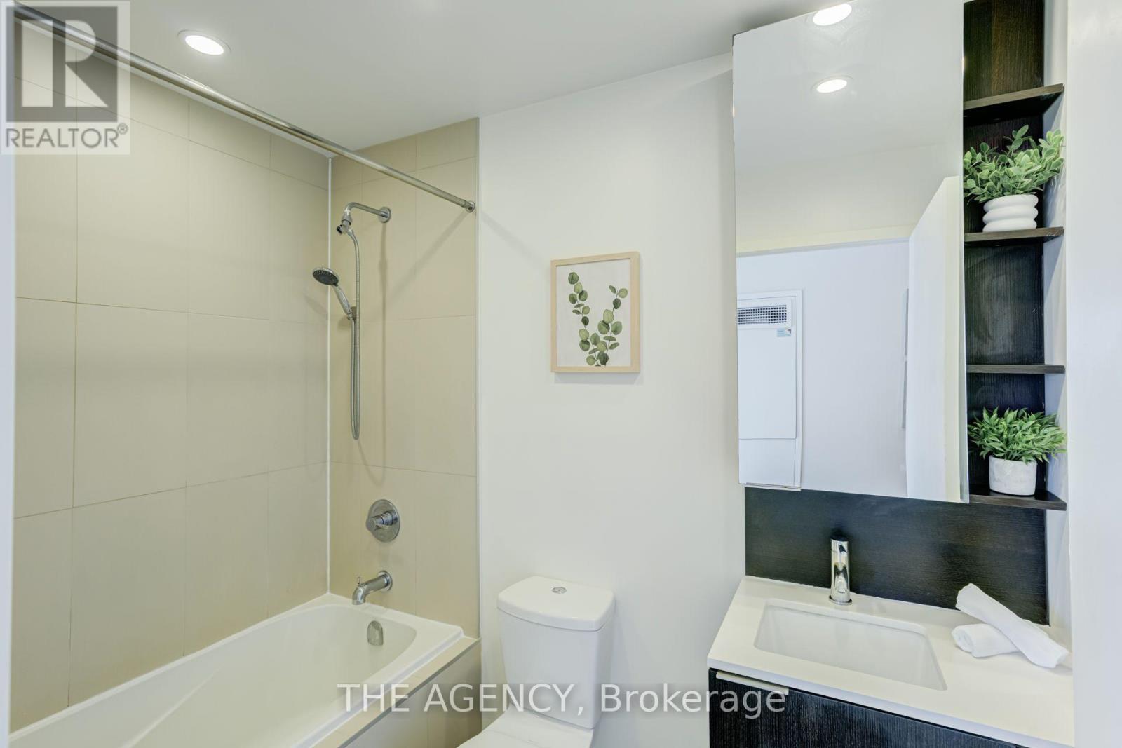 705 - 55 Regent Park Boulevard, Toronto, ON