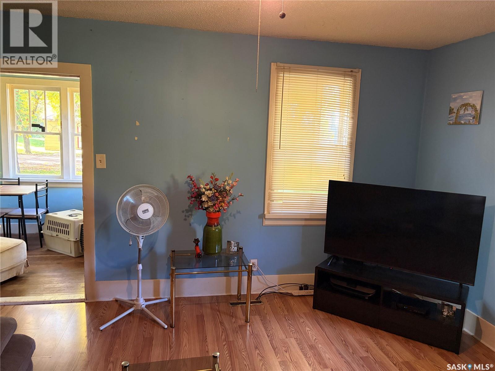 417 3Rd Avenue, Semans, SK
