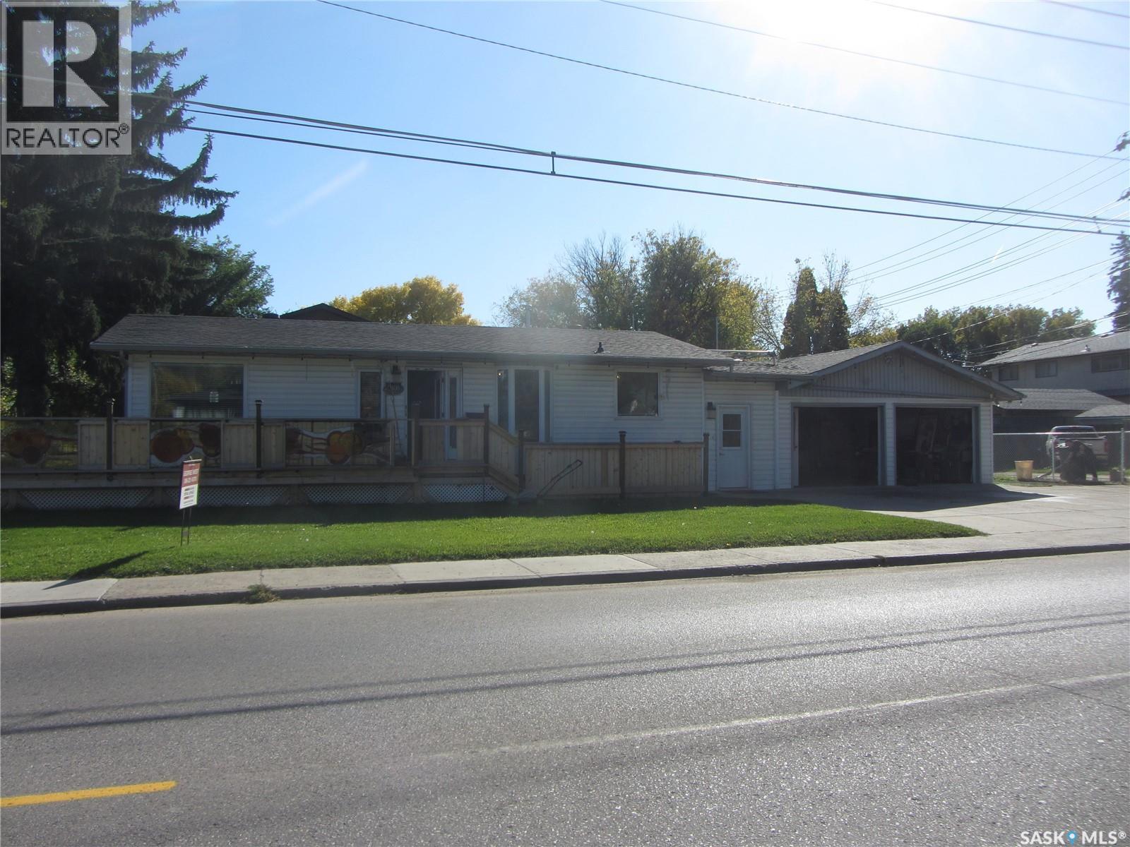 2400 Mcpherson Avenue, Saskatoon, SK