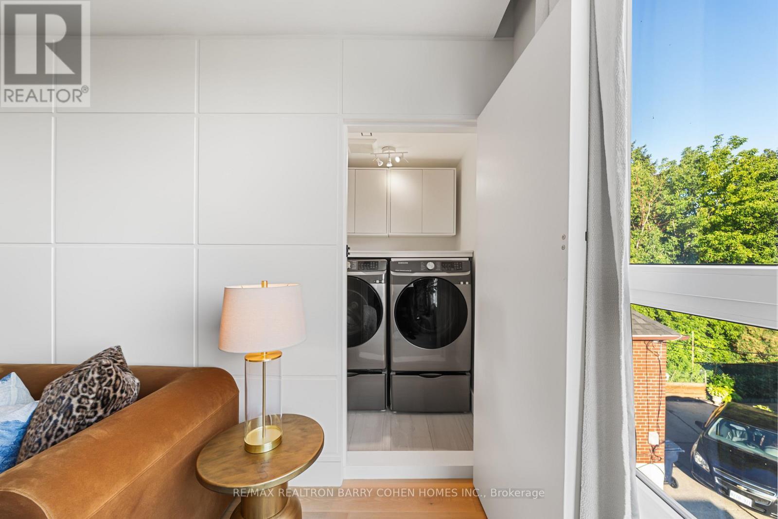 33 Lanark Avenue, Toronto, ON