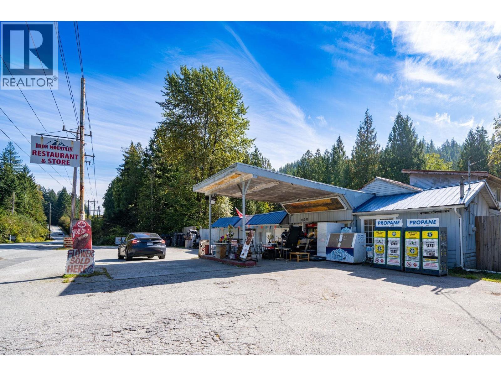 28568-28588 Dewdney Trunk Road, Maple Ridge, BC