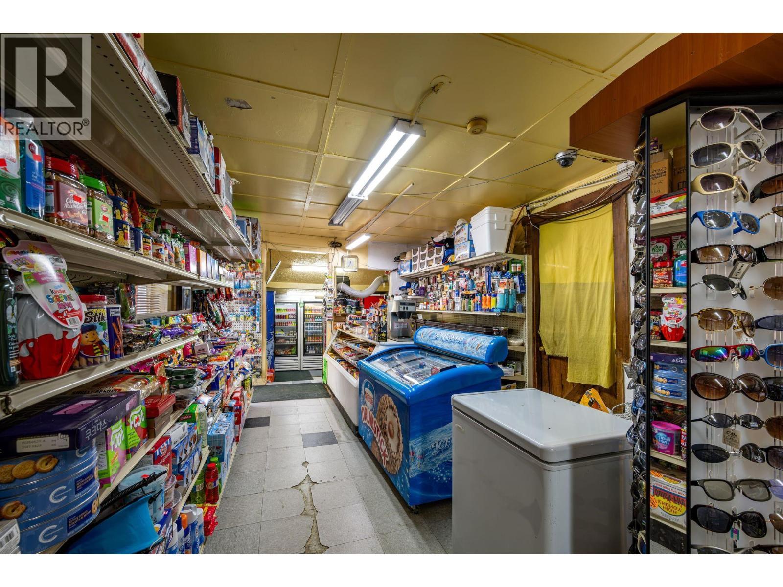28568-28588 Dewdney Trunk Road, Maple Ridge, BC