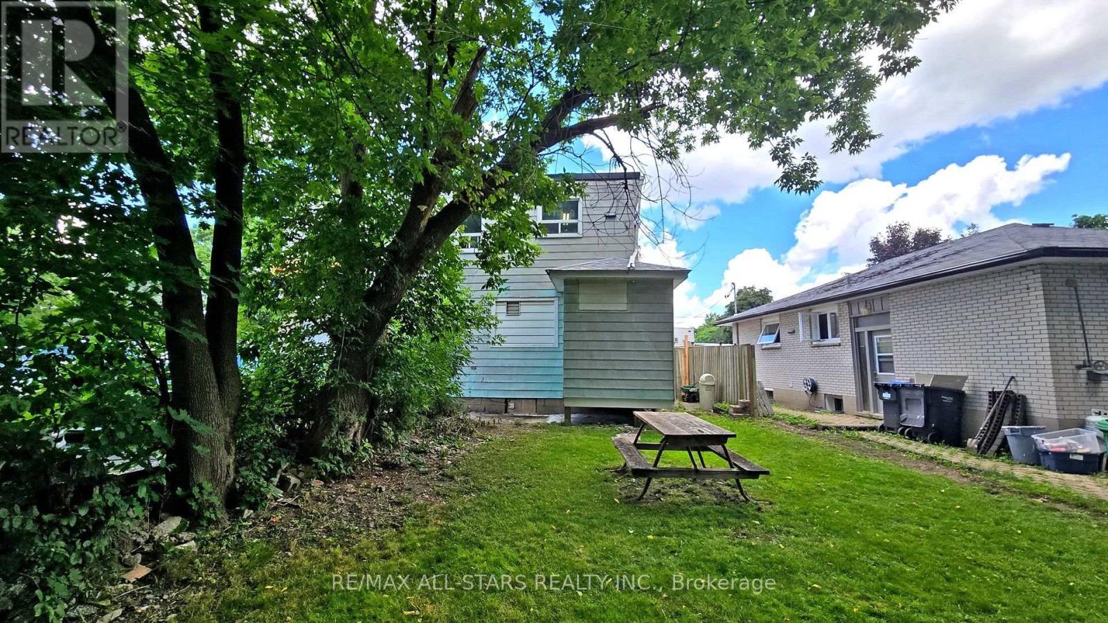 88 Elliott Street, Brampton, ON