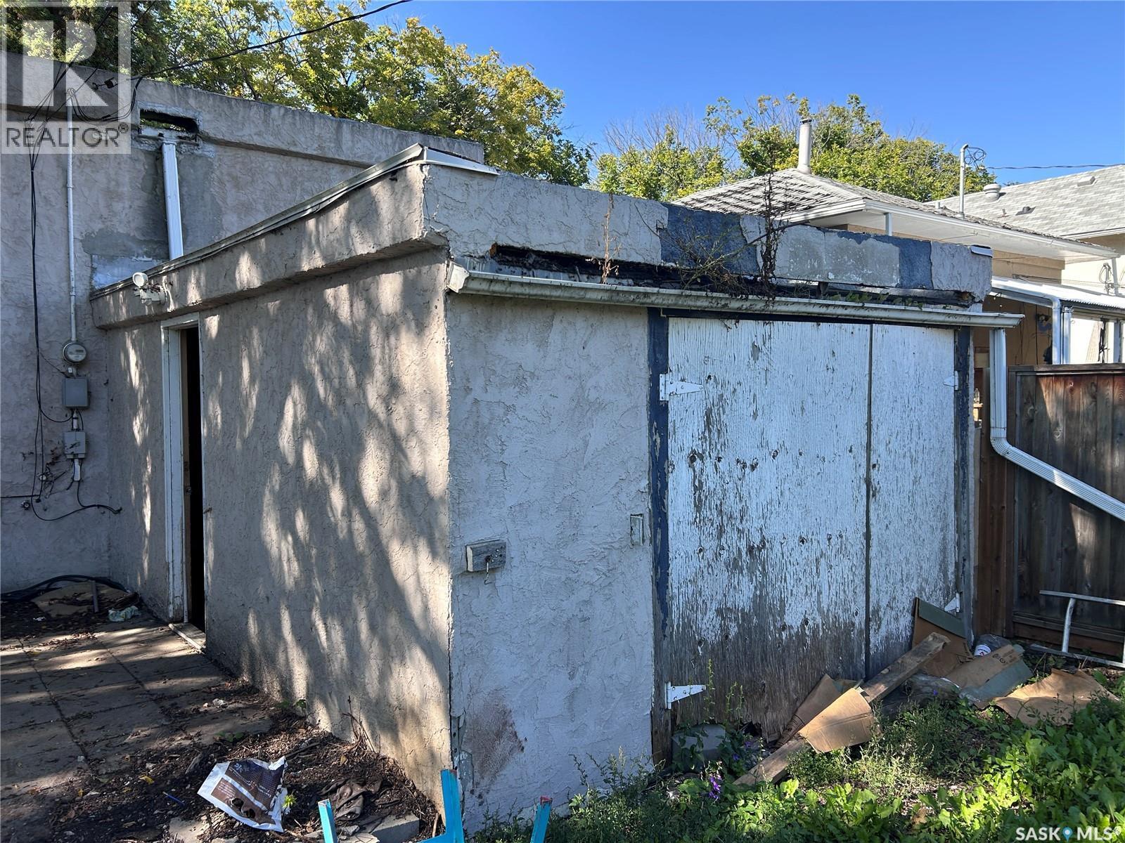 804 F Avenue N, Saskatoon, SK