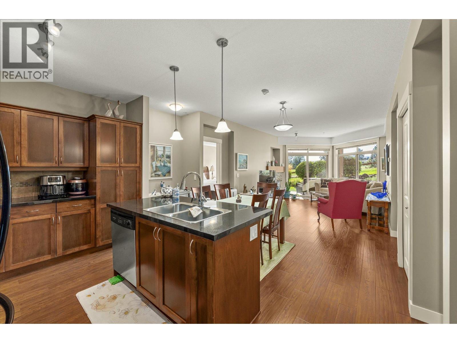 Beautiful open plan. - 3545 Carrington Road Unit# 108, West Kelowna, BC