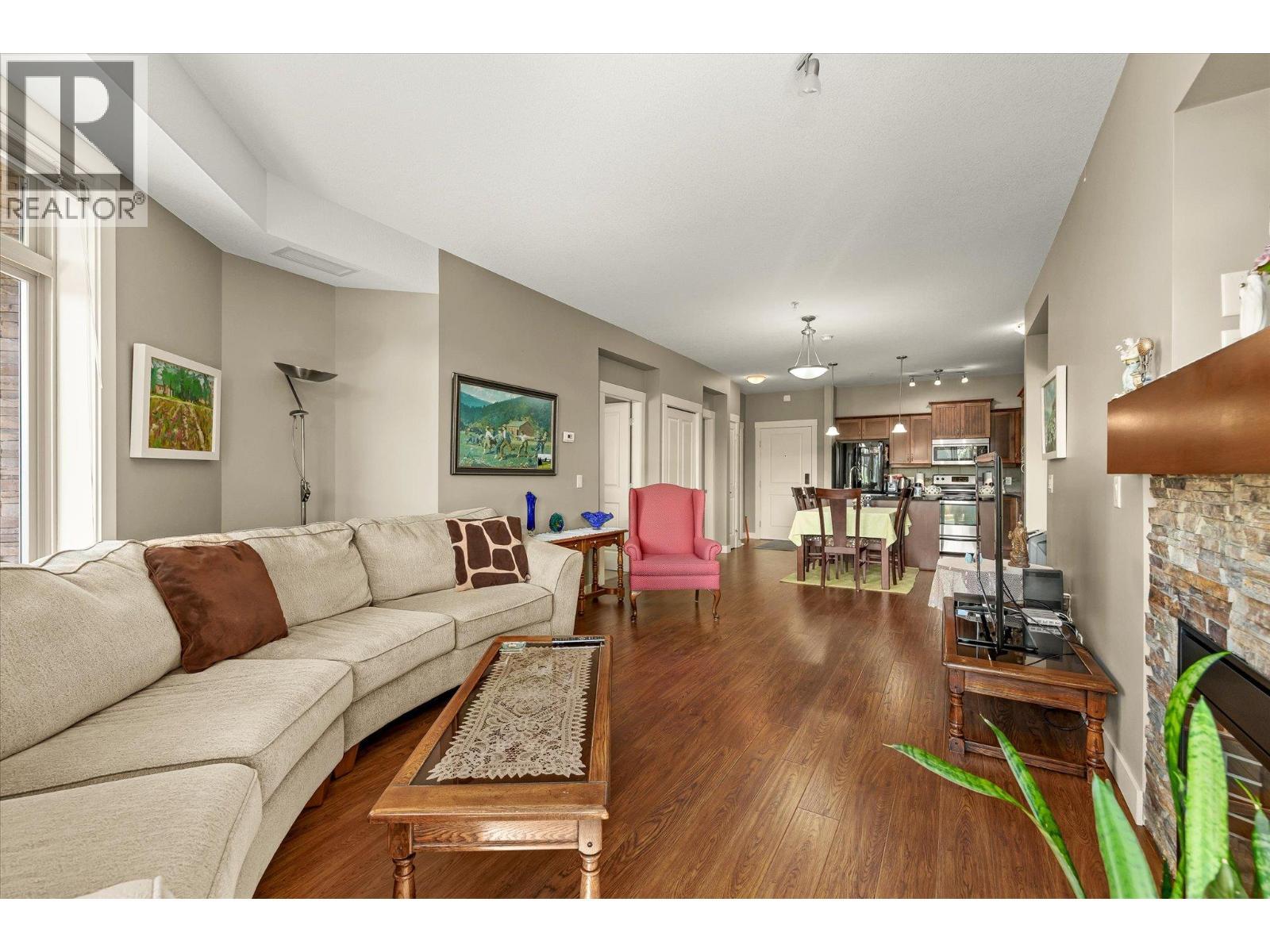 Spacious and bright.. - 3545 Carrington Road Unit# 108, West Kelowna, BC