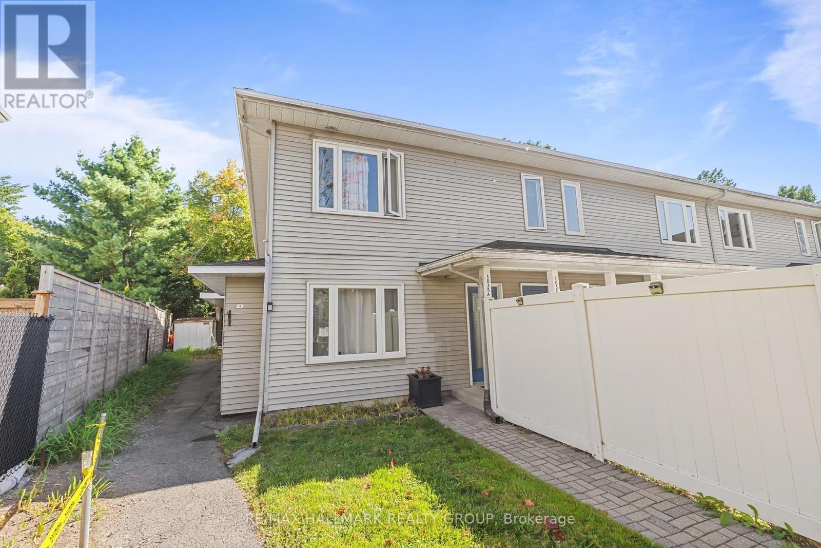 END UNIT! - A - 1035 Cummings Avenue, Ottawa, ON