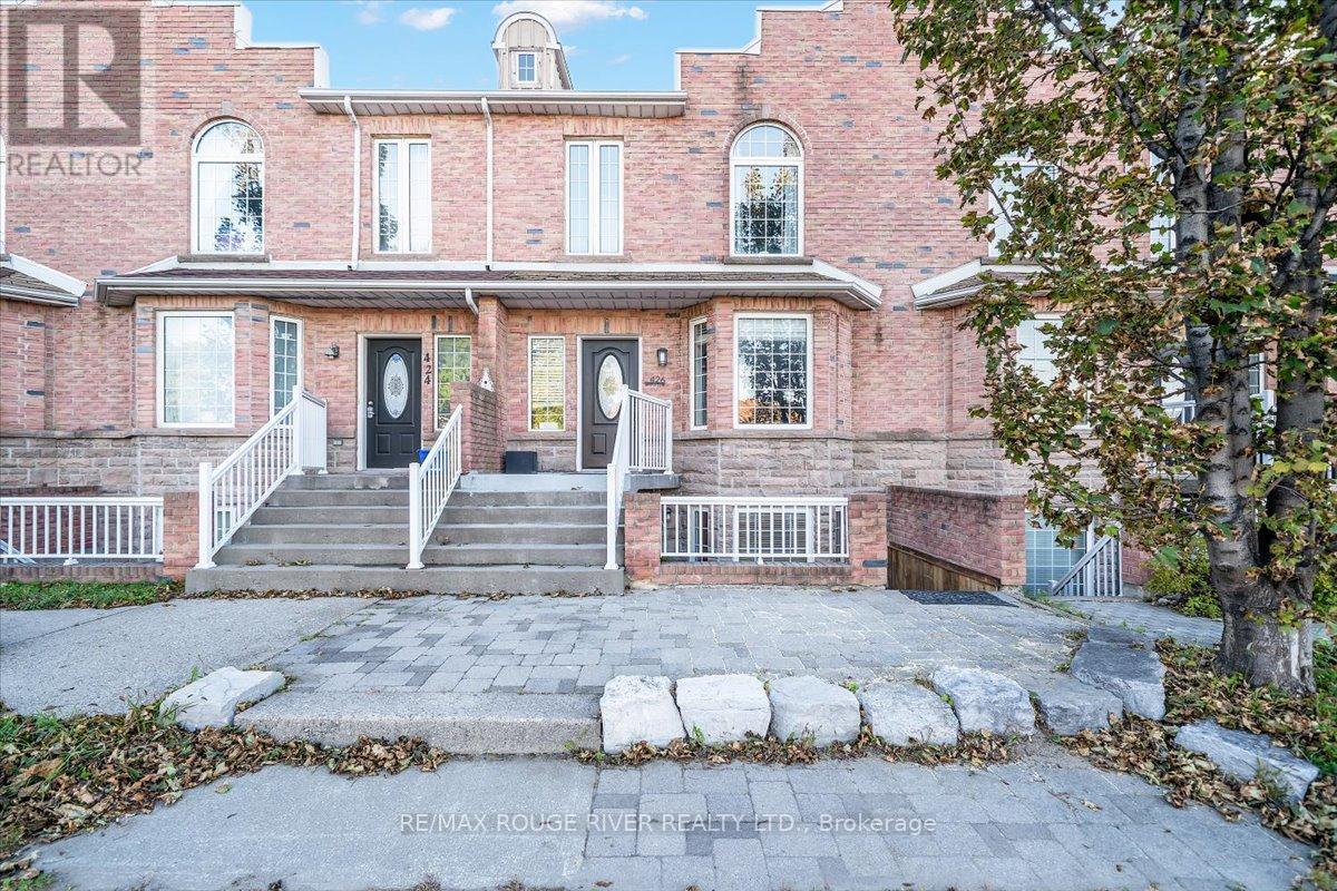 426 Brock Street N, Whitby, ON