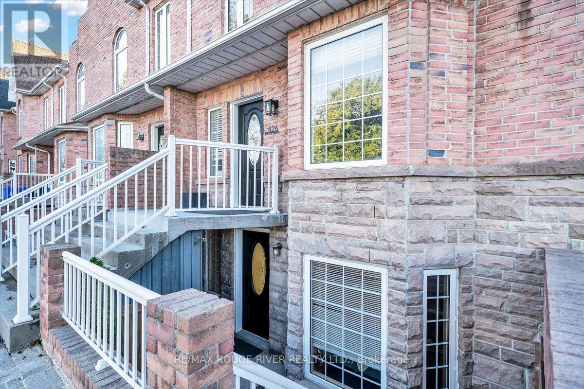 426 Brock Street N, Whitby, ON
