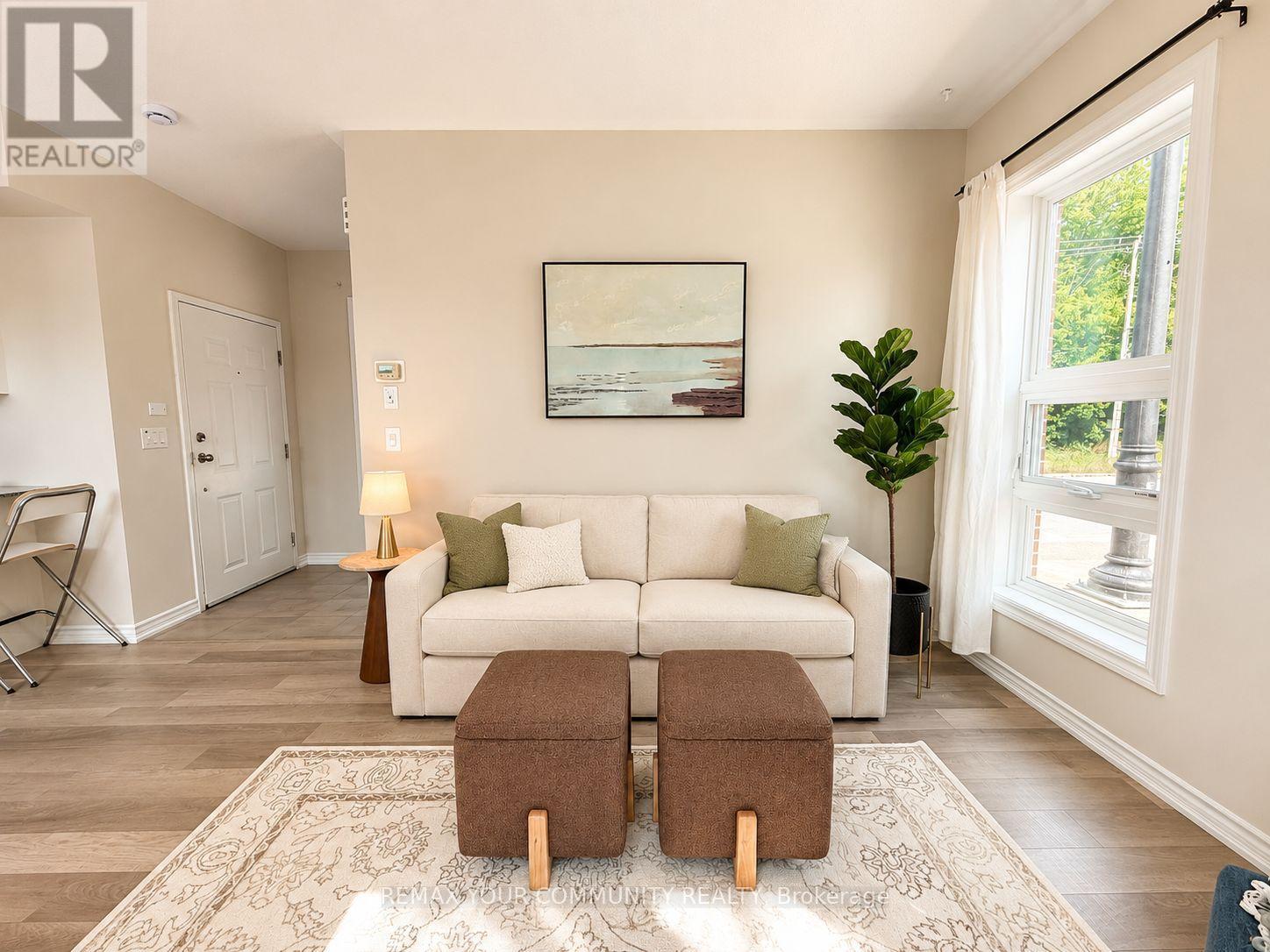 2 - 90 Caledonia Park Road, Toronto, ON
