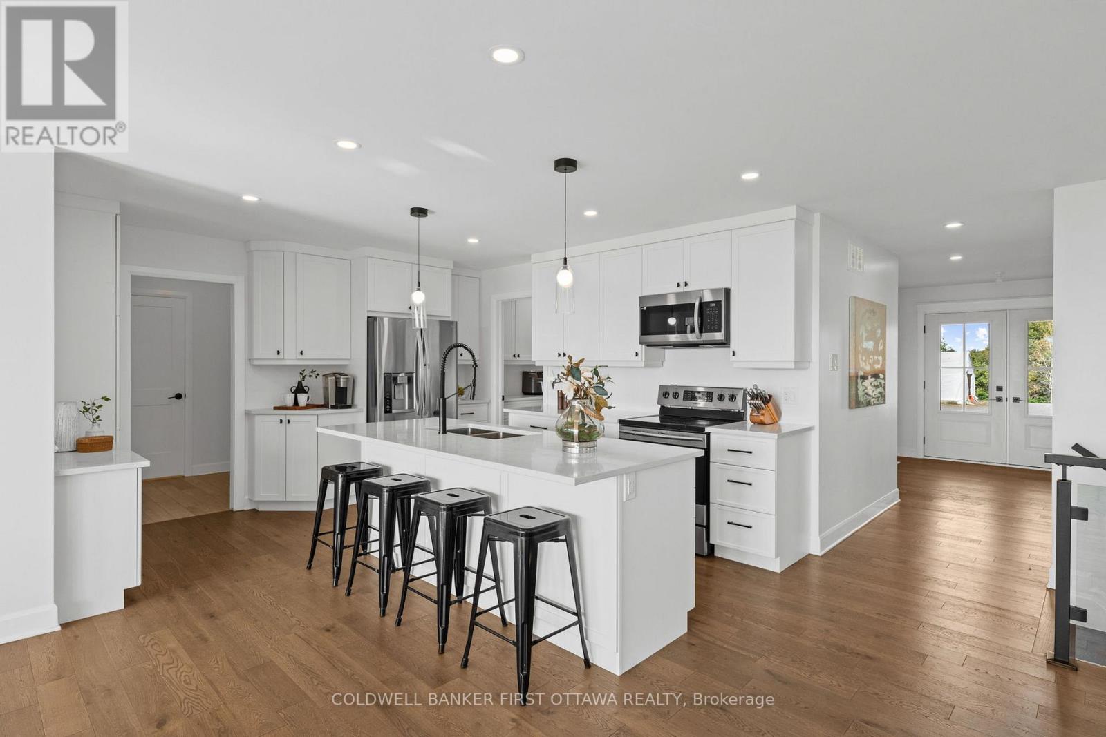 6780 Third Line Road S, Ottawa, ON