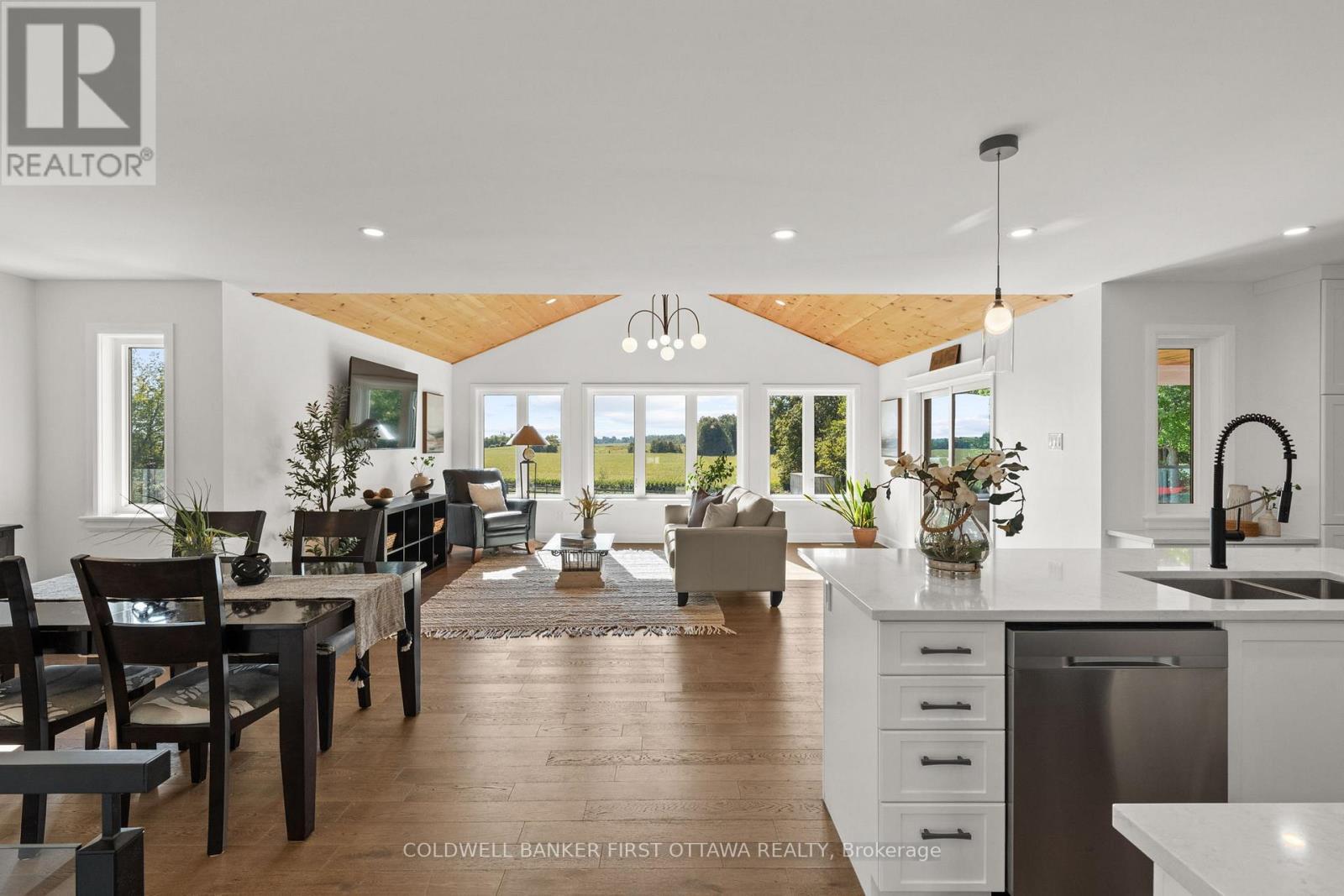 6780 Third Line Road S, Ottawa, ON