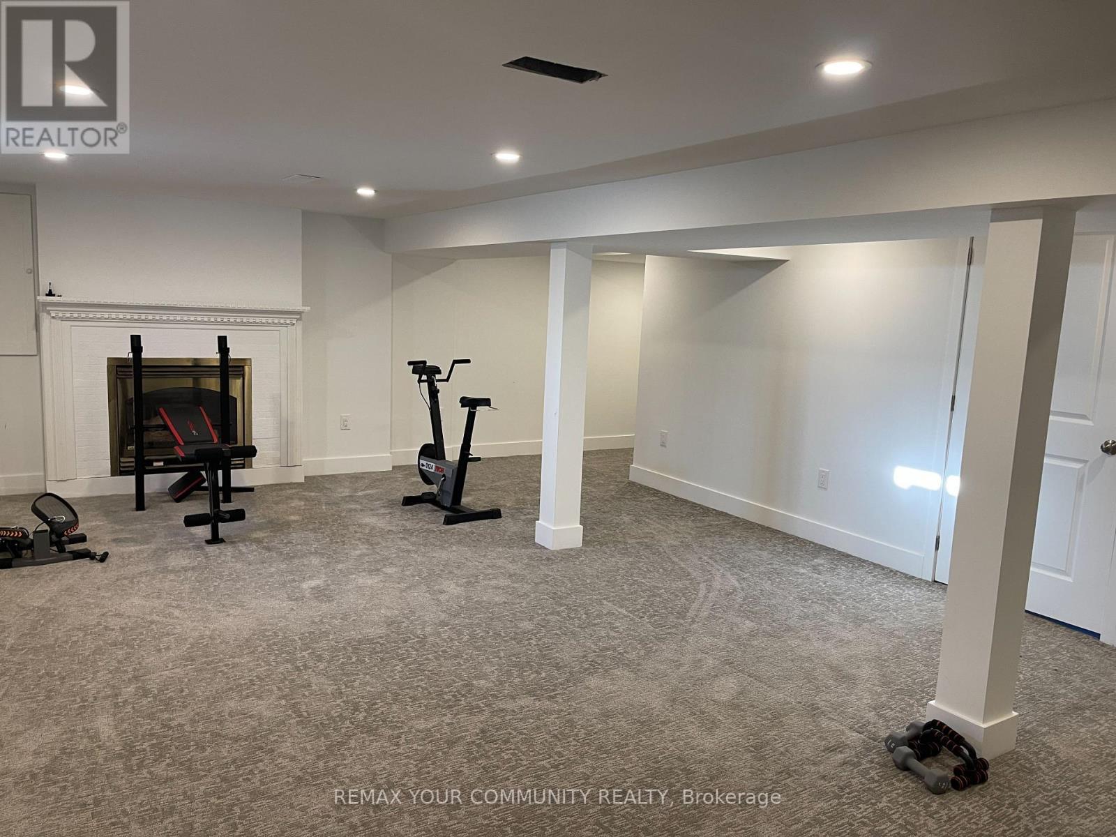 926 Ivy Court, Oshawa, ON