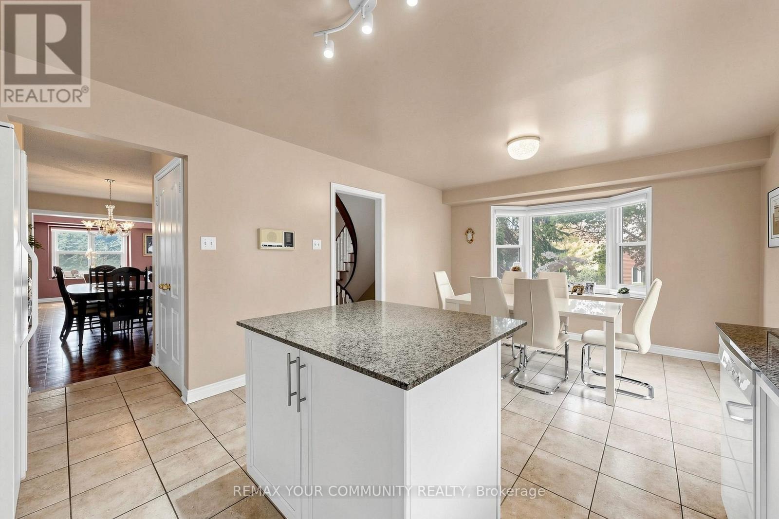 1 Edenbridge Drive, Vaughan, ON