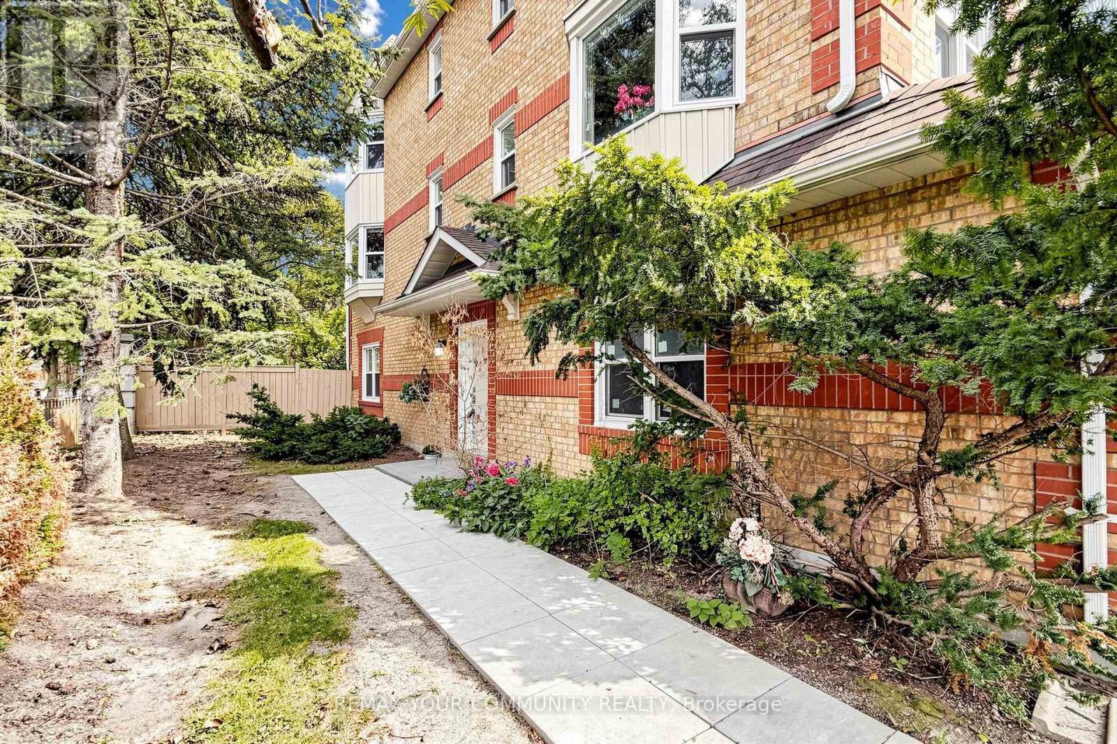 1 Edenbridge Drive, Vaughan, ON