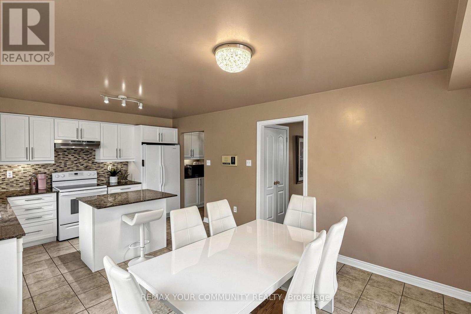 1 Edenbridge Drive, Vaughan, ON