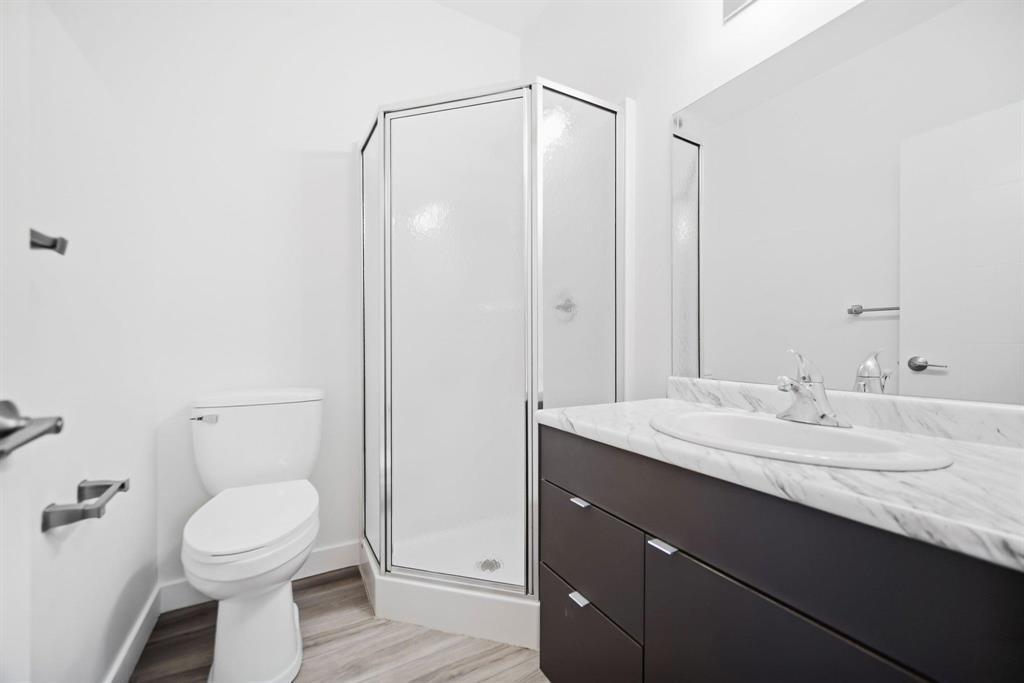 Main/basement 3 bed 2.5 bath suite - 583 Cote Street, Winnipeg, MB
