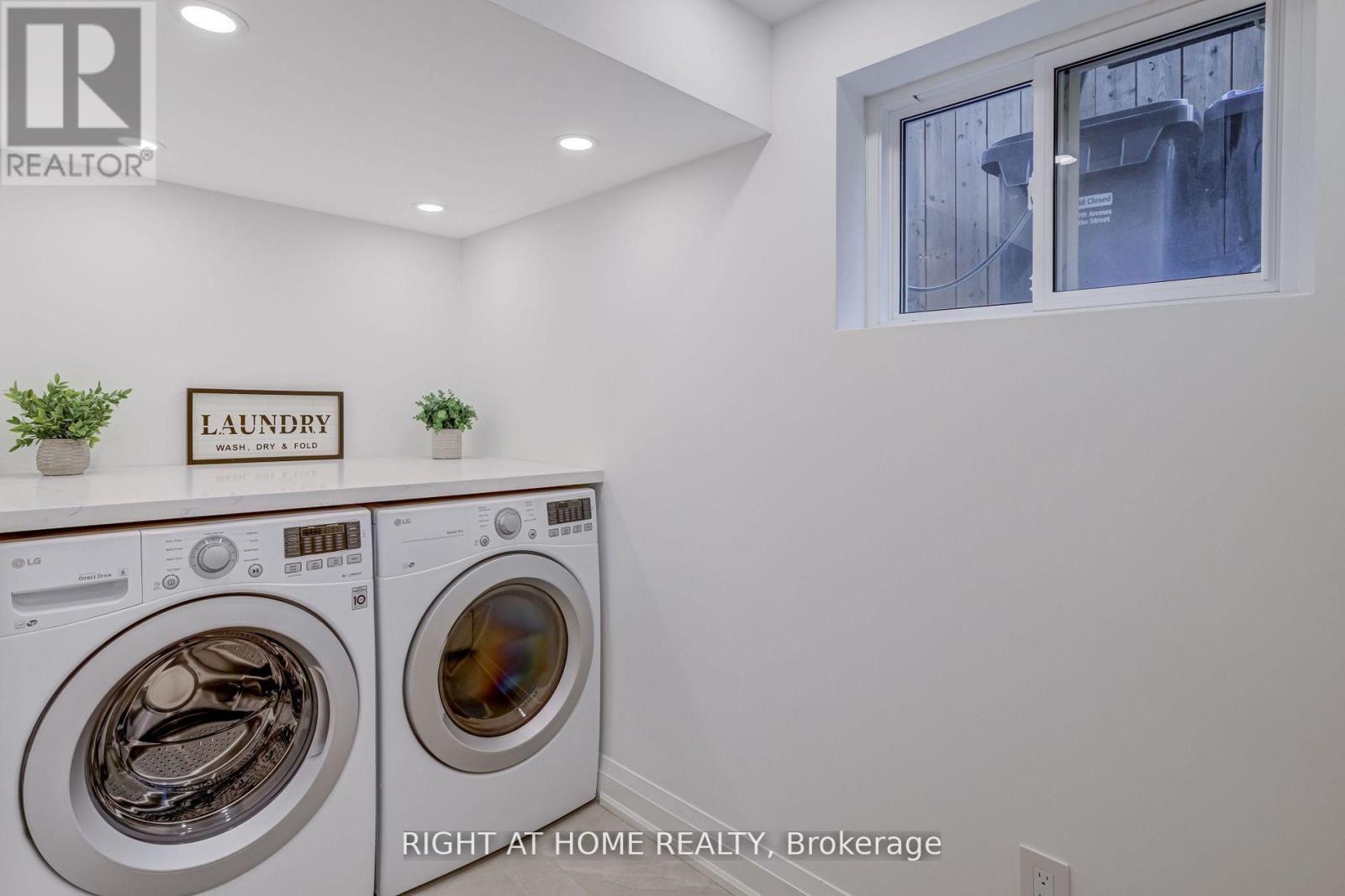 260 Louis Drive, Mississauga, ON