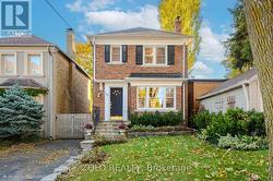 79 PARKHURST BOULEVARD Toronto, ON M4G 2E4