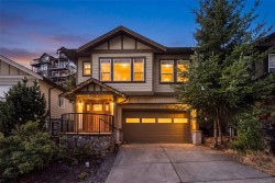2079 Longspur Dr Langford, BC V9B 6W3