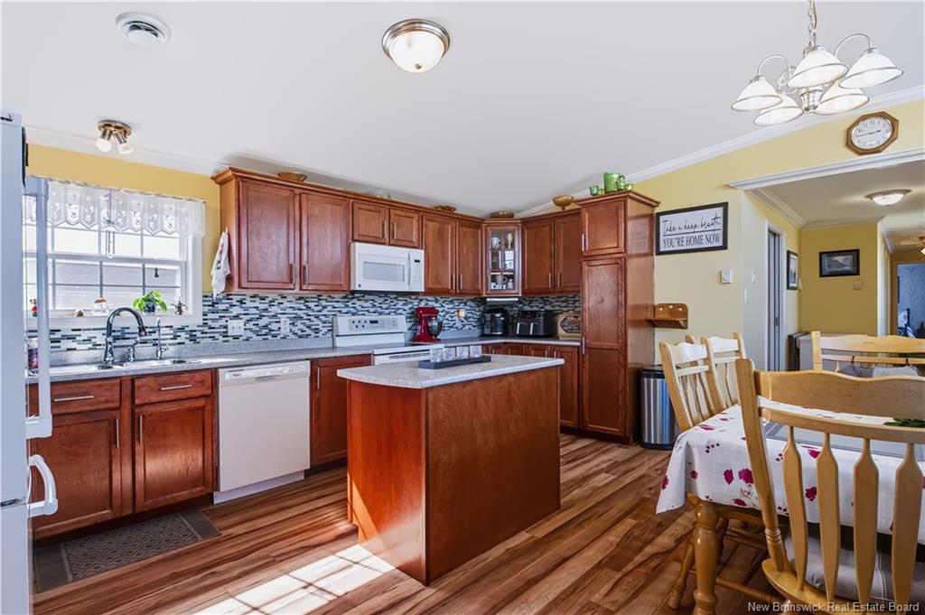 49 Nason St, Fredericton, NB