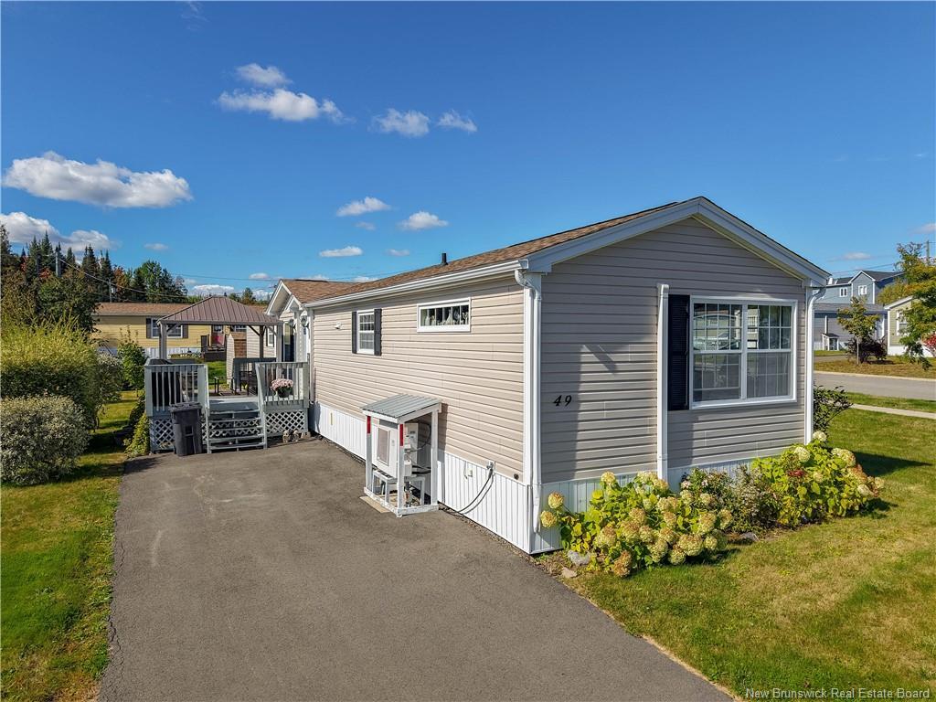 49 Nason St, Fredericton, NB
