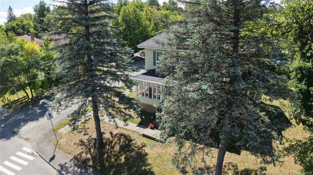 12 Matheson Ave, Edmundston, NB