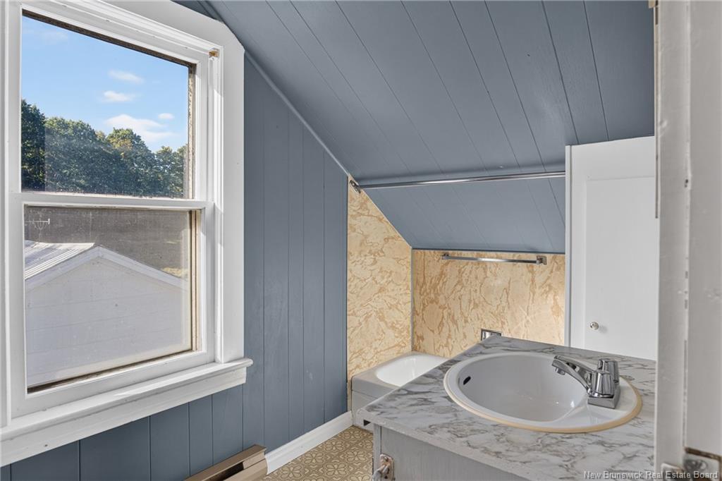 4746 Route 102, Queenstown, NB