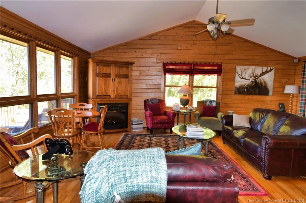 389 Bunker Hill Rd, Wilsons Beach, NB