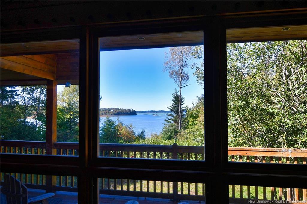 389 Bunker Hill Rd, Wilsons Beach, NB