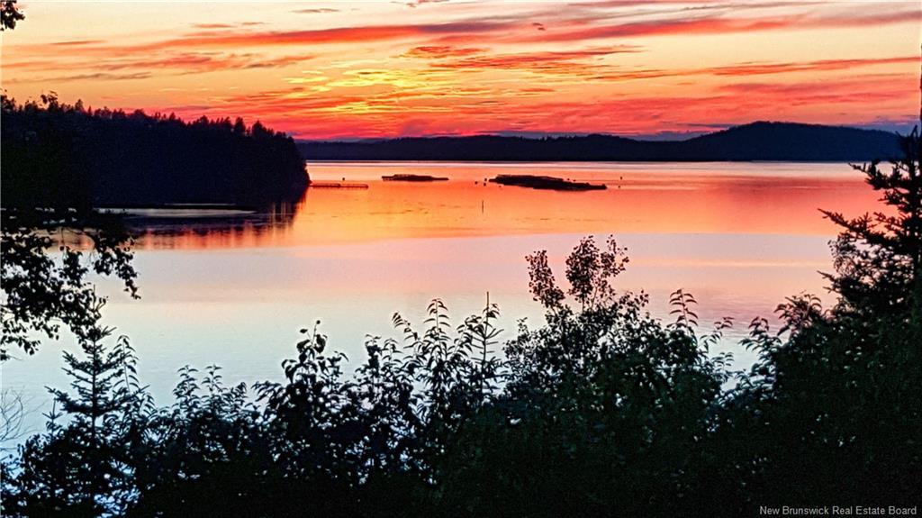 389 Bunker Hill Rd, Wilsons Beach, NB