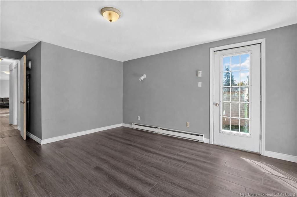 60 Midway, Moncton, NB