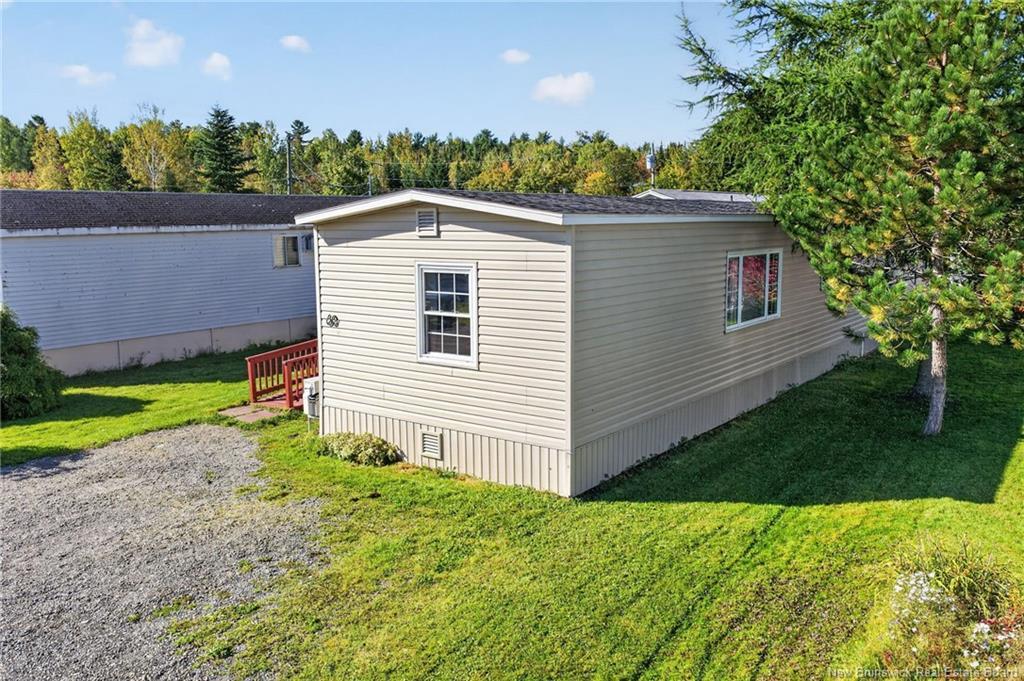 60 Midway, Moncton, NB