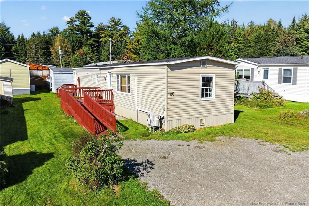 60 Midway, Moncton, NB