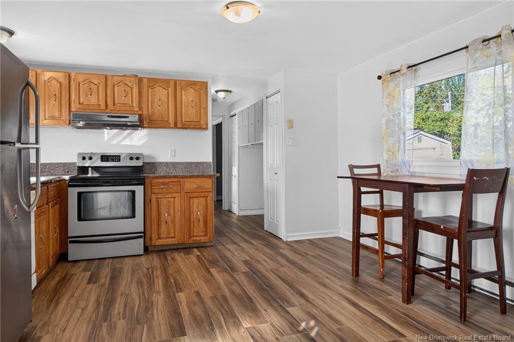 60 Midway, Moncton, NB