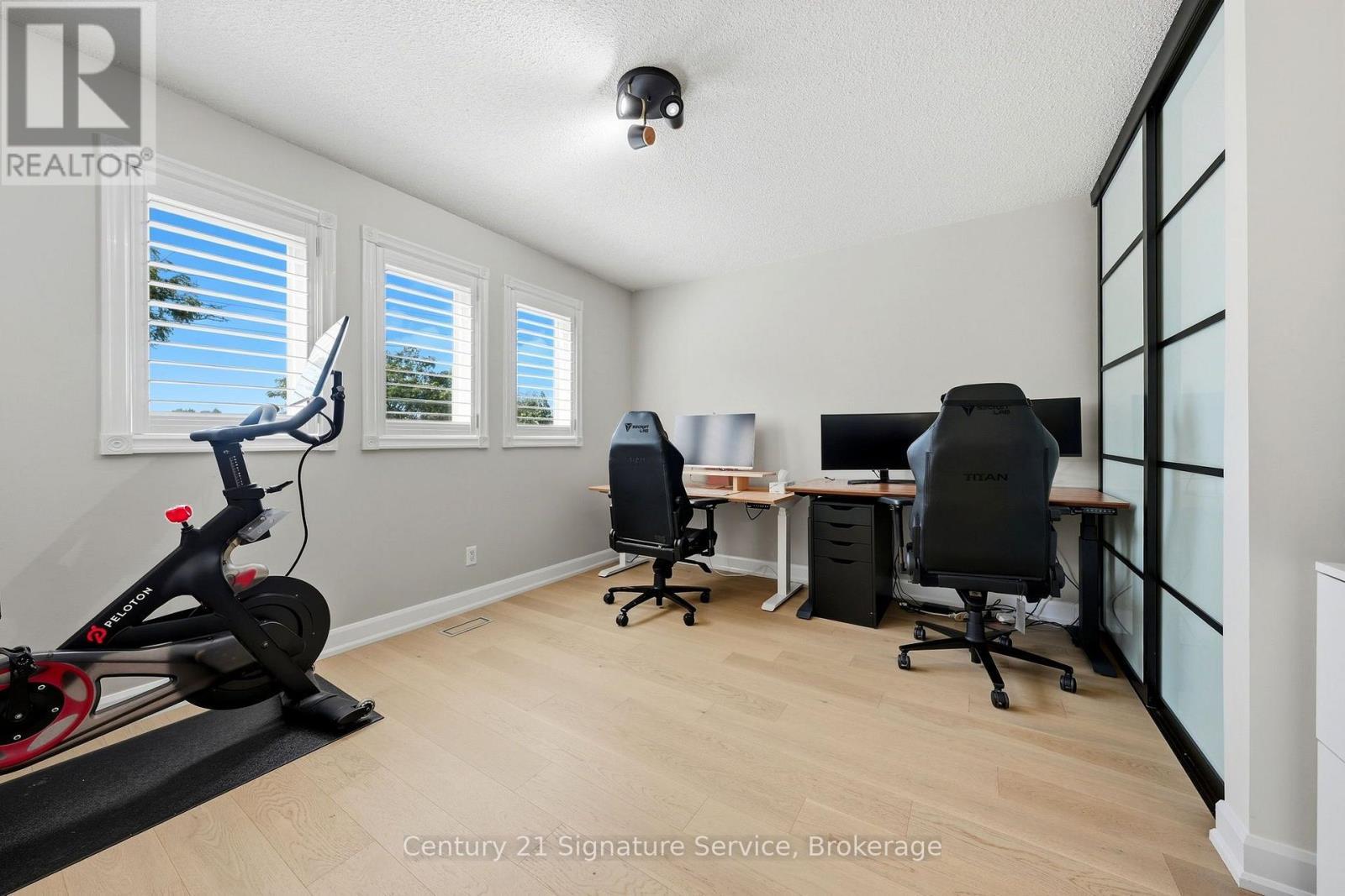 8 - 500 Silverthorne Crescent, Mississauga, ON