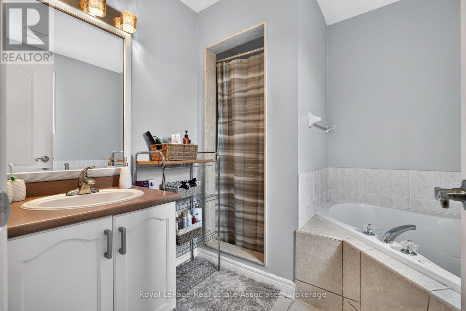 43 Hillsburgh Drive, Brampton, ON